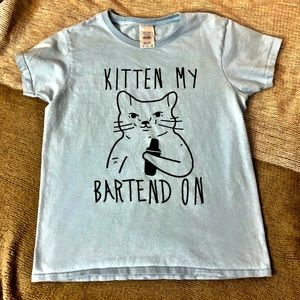 Graphic Tee Kitten My Bartend On Women’s Small